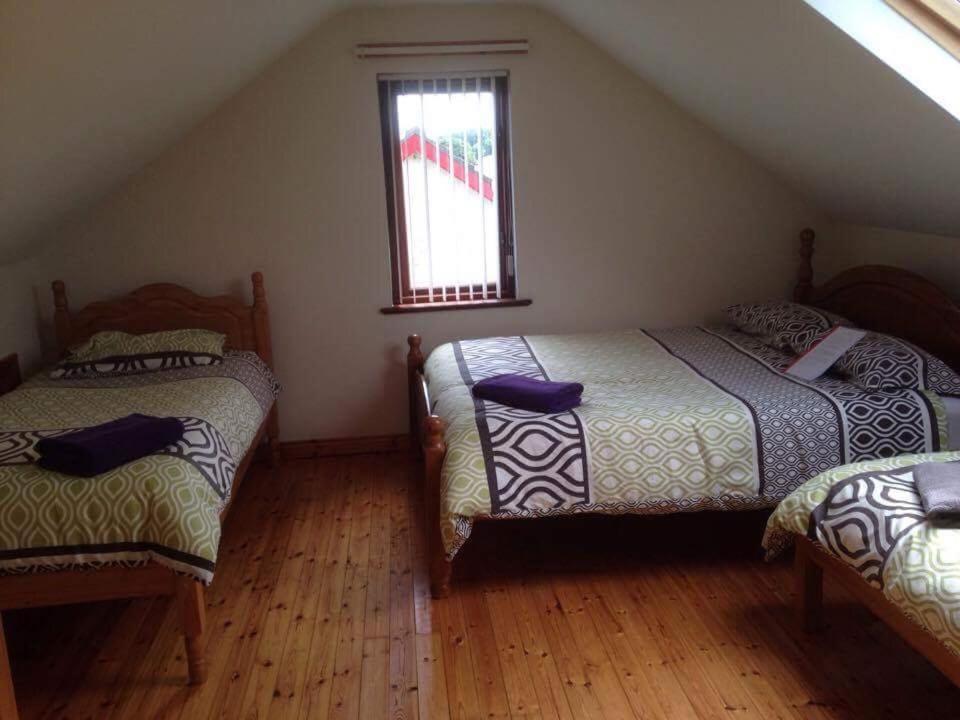 Bed and Breakfast Tara House Ballycastle Exterior foto